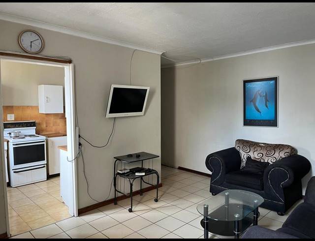5 BEDROOM APARTMENT FOR SALE IN SUNNYSIDE
